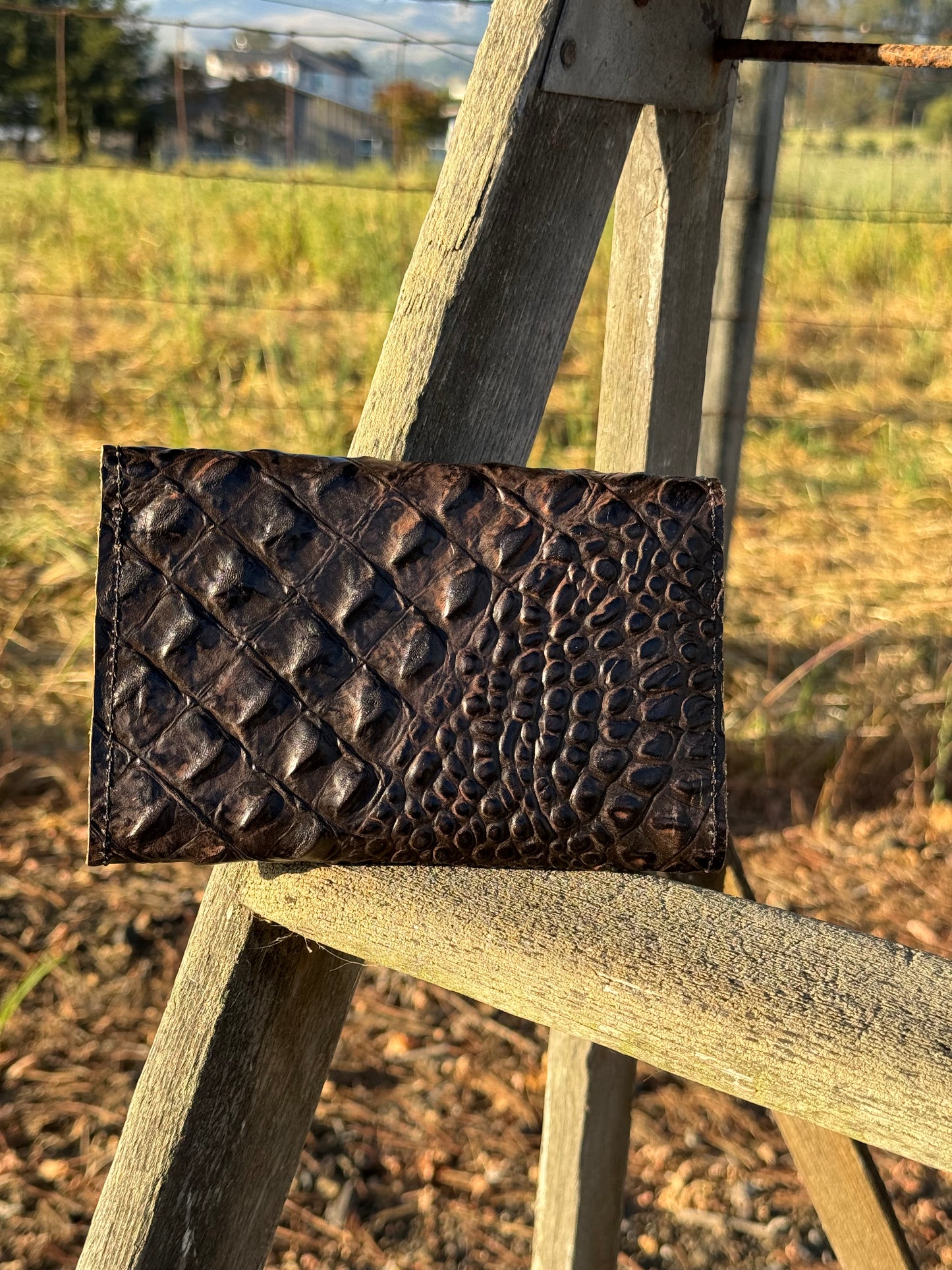Trifold Wallet - Black Embossed Gator