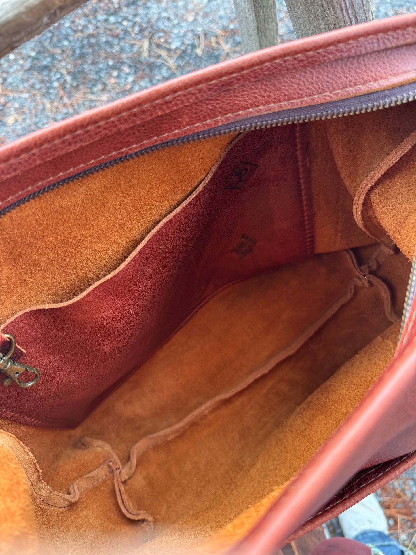 Penngrove Bag - Zipper Closure