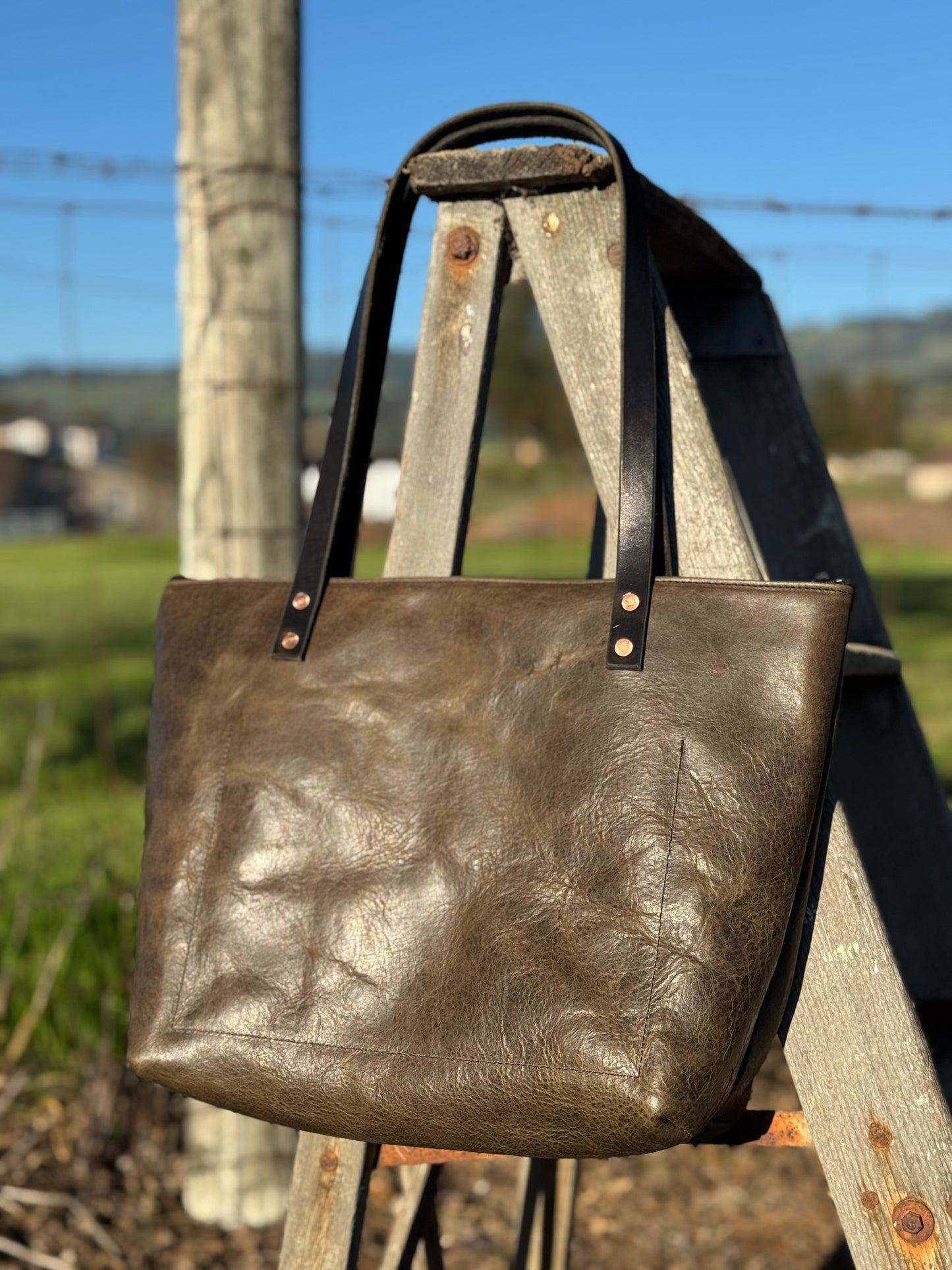 Bodega Bag with zipper