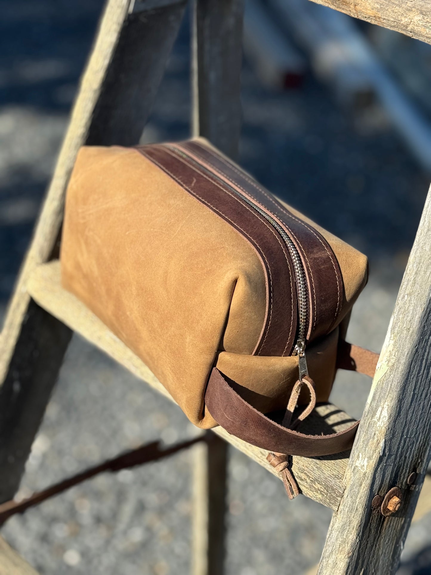 Dopp Kit - Roughman Leather