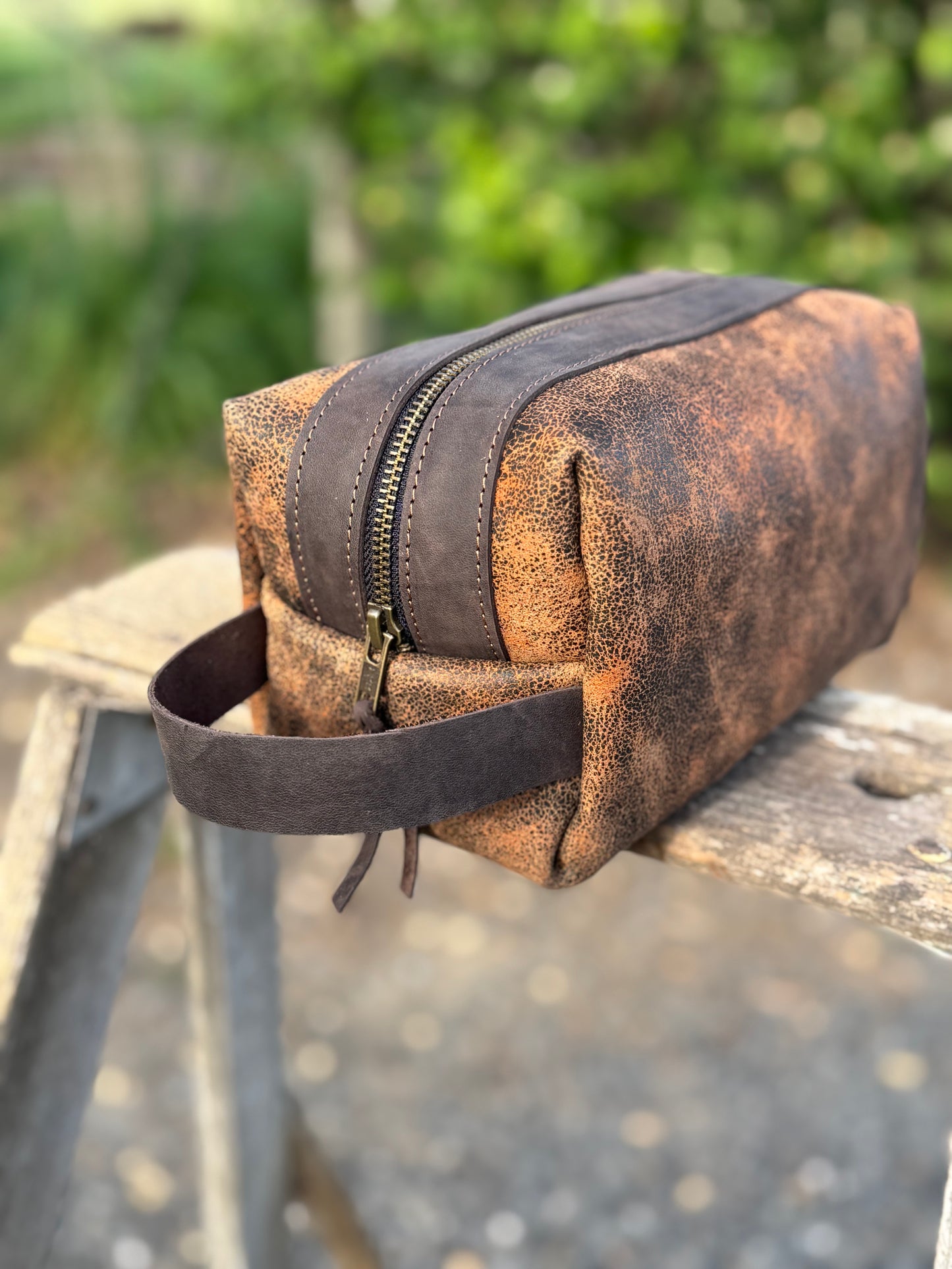 Dopp Kit - Brown Crackle