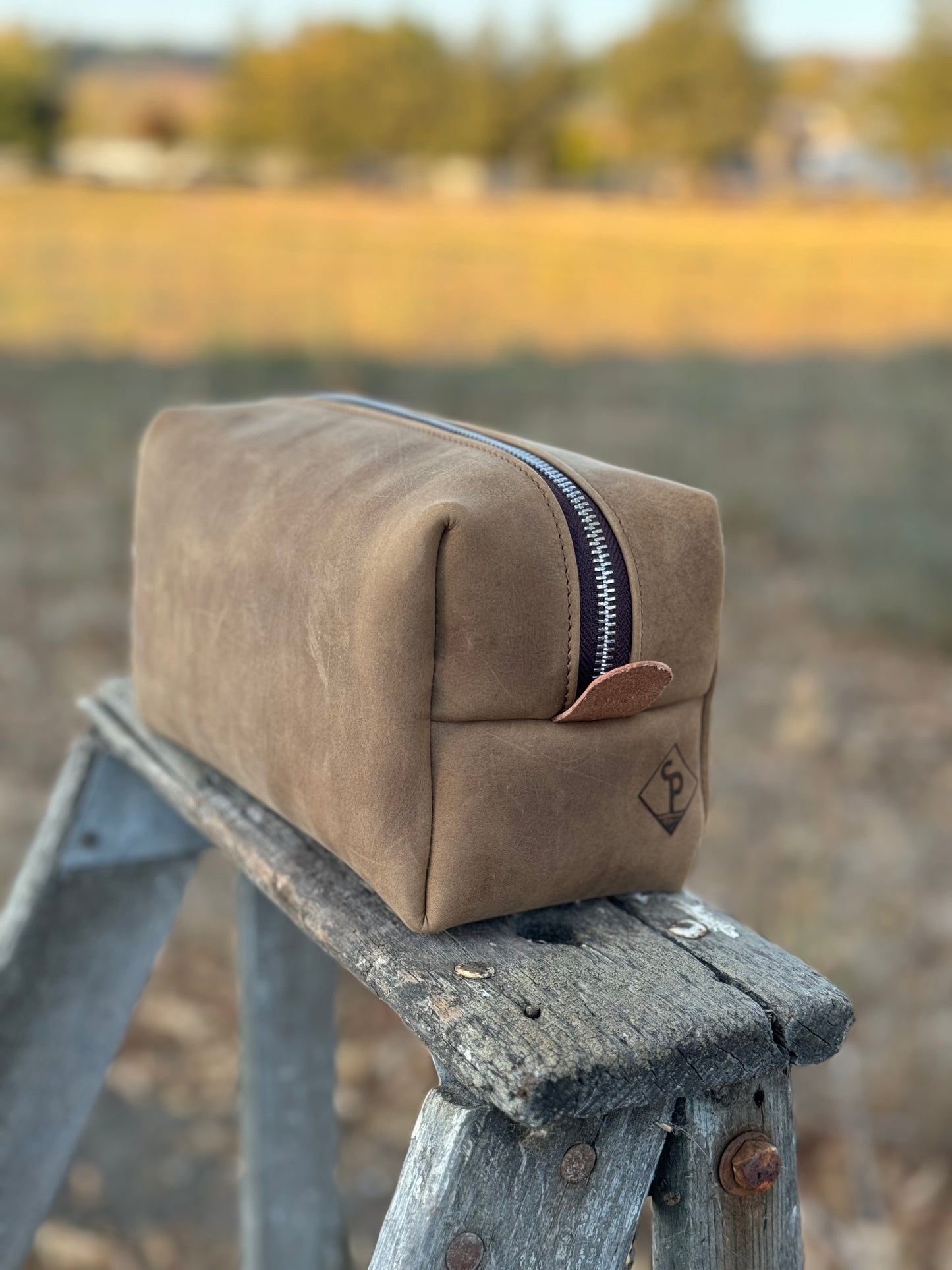 Dopp Kit - Roughman Leather