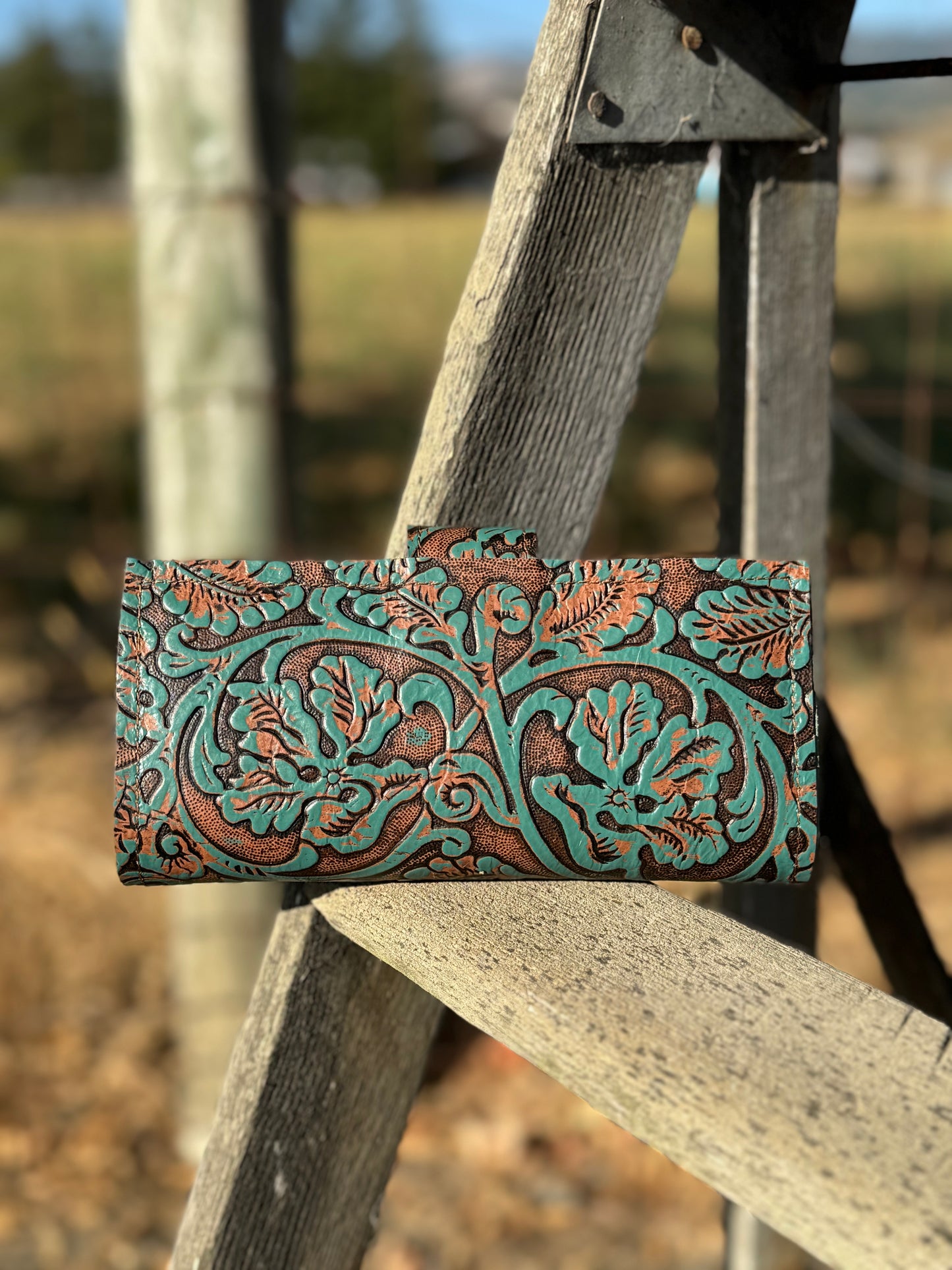 Women's Bifold Wallet - Floral Turquoise