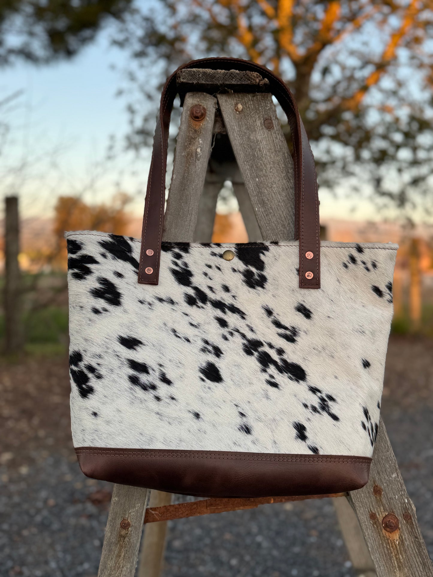 Bodega Bag - Black and white cow hair